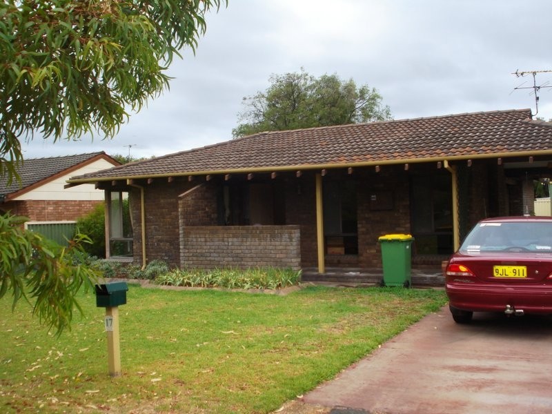 17 Blue Crescent, Busselton WA 6280