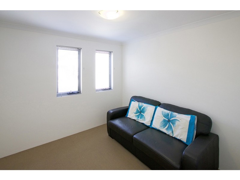 25/33 Spinnaker Boulevard, Geographe WA 6280
