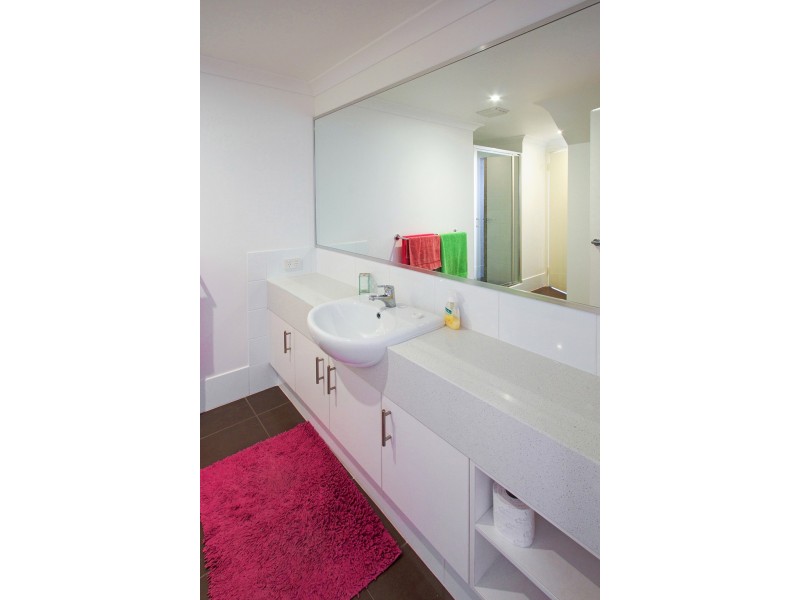 25/33 Spinnaker Boulevard, Geographe WA 6280