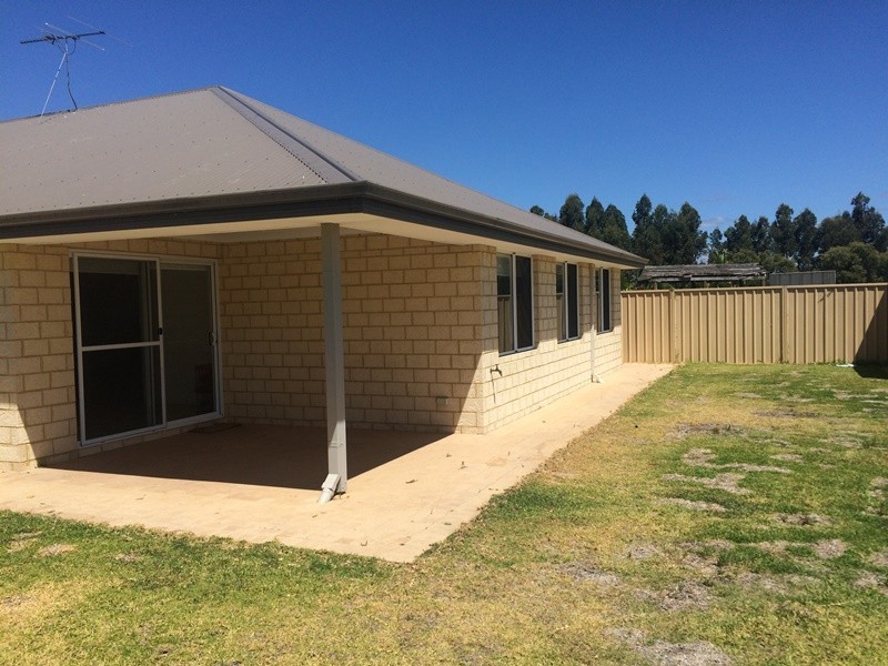 5 Sandilands Boulevard, Geographe WA 6280