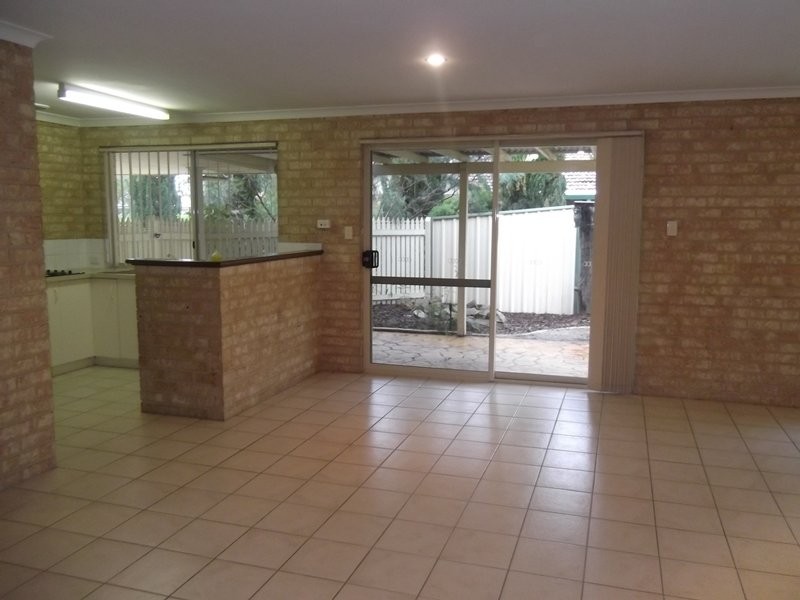 1/1 Lancaster Drive, Busselton WA 6280