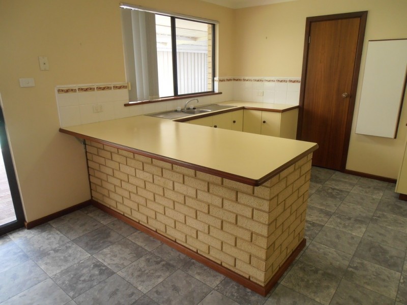 17 Wattle Bird Court, West Busselton WA 6280