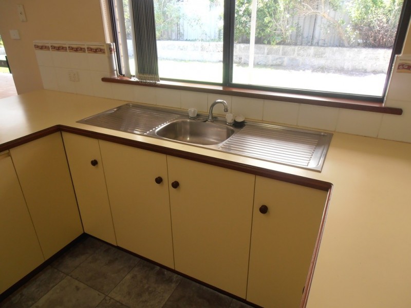 17 Wattle Bird Court, West Busselton WA 6280