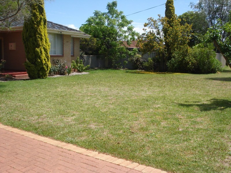 4 Heppingstone Road, West Busselton WA 6280