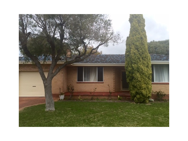 4 Heppingstone Road, West Busselton WA 6280