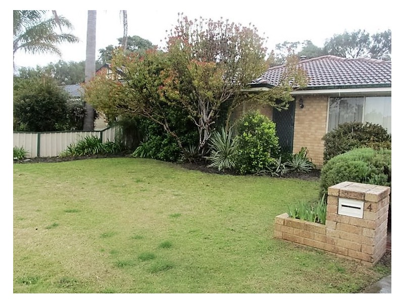 4 Kilchatten Crescent, West Busselton WA 6280