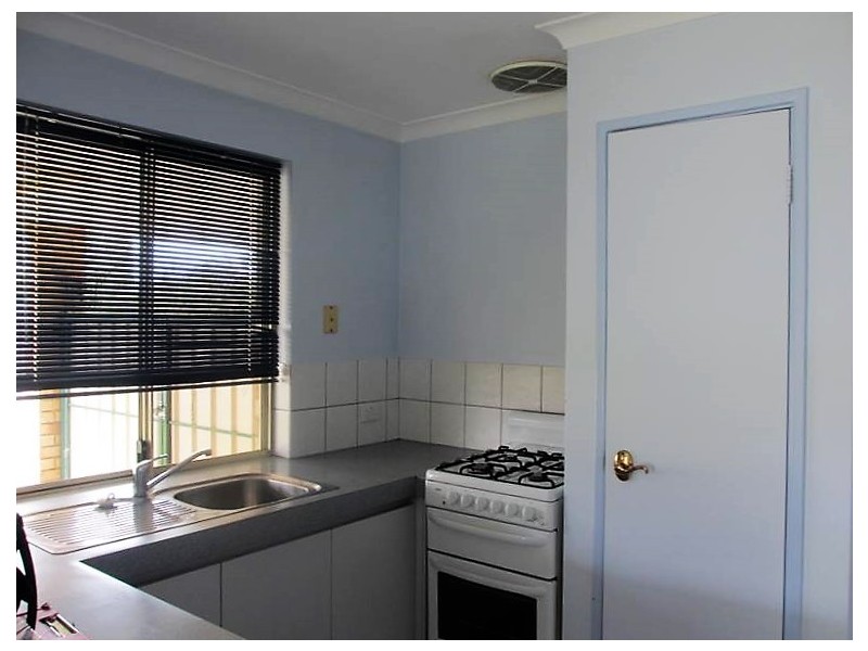 4 Kilchatten Crescent, West Busselton WA 6280