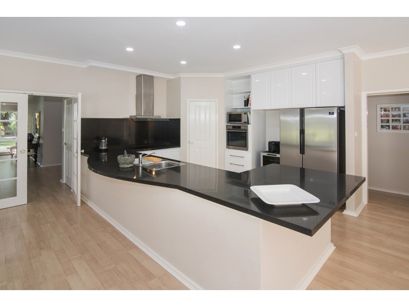 7 Links Court, Busselton WA 6280