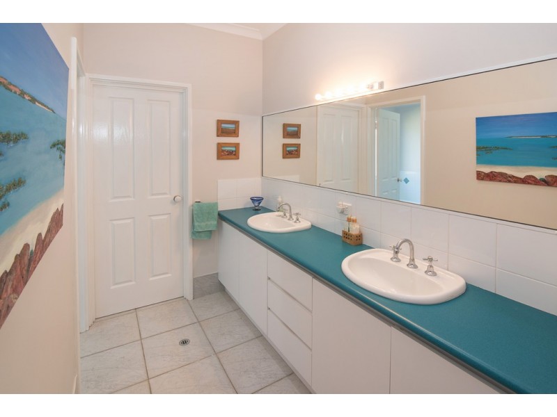 7 Links Court, Busselton WA 6280