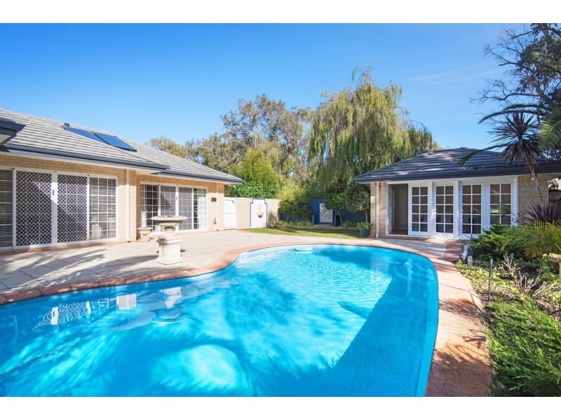 7 Links Court, Busselton WA 6280