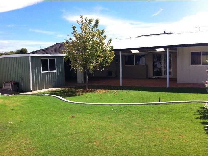 5 Kite Court, Geographe WA 6280