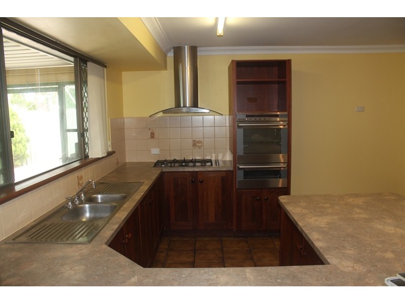 27 Wylie Crescent, West Busselton WA 6280