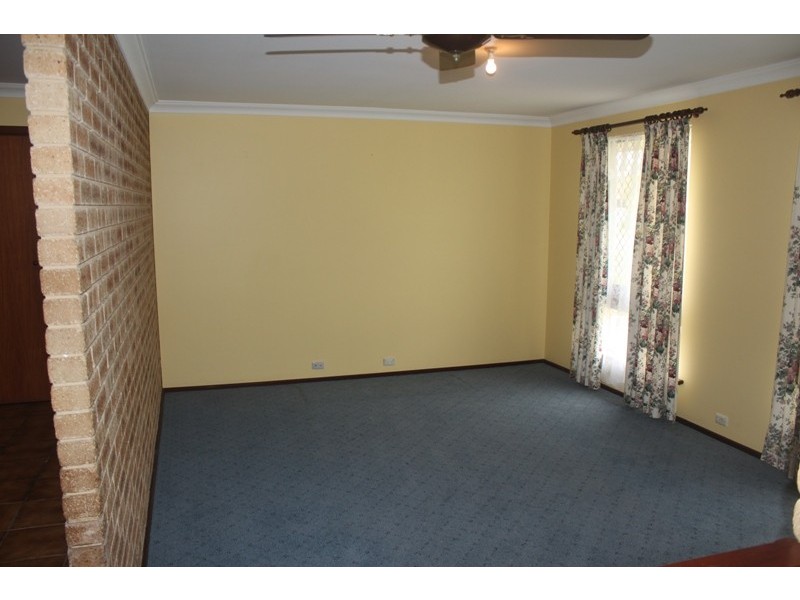 27 Wylie Crescent, West Busselton WA 6280