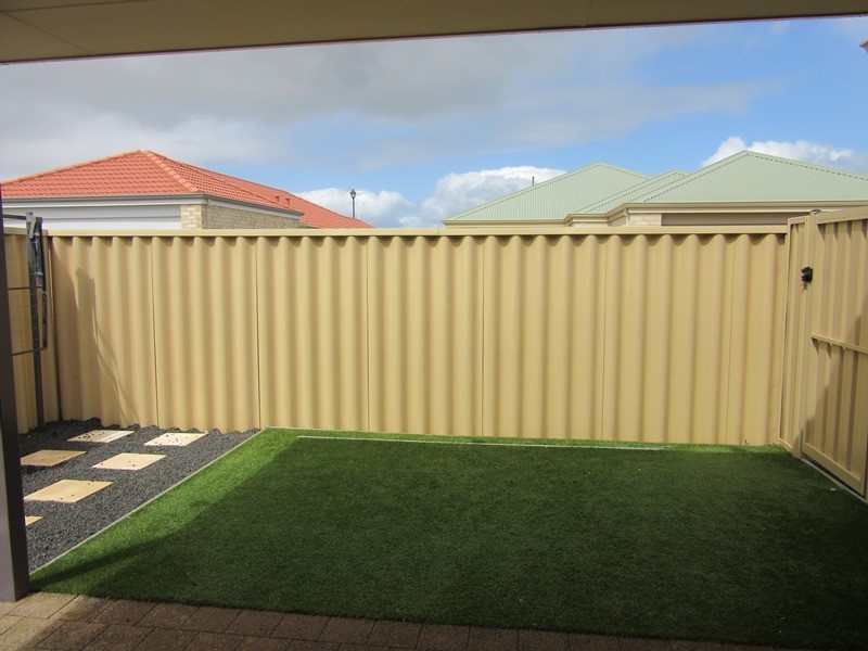 86 Joseph Drive, Yalyalup WA 6280