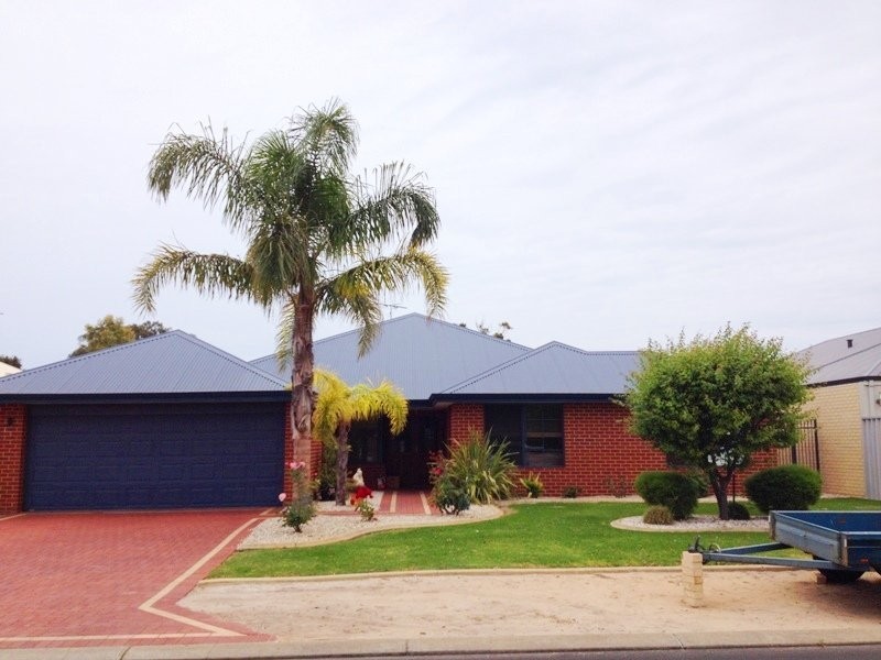 25 Currawong Drive, Broadwater WA 6280