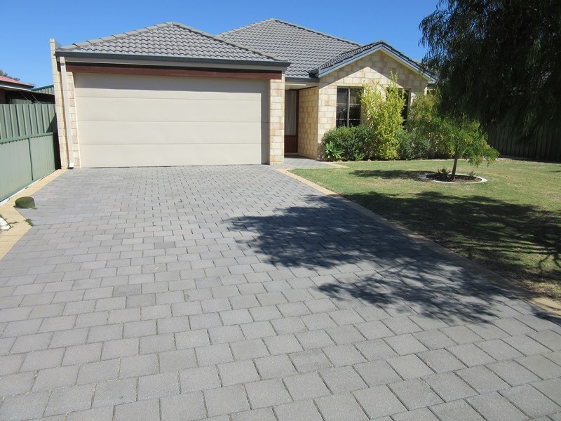 13 Huntingdale Close, West Busselton WA 6280