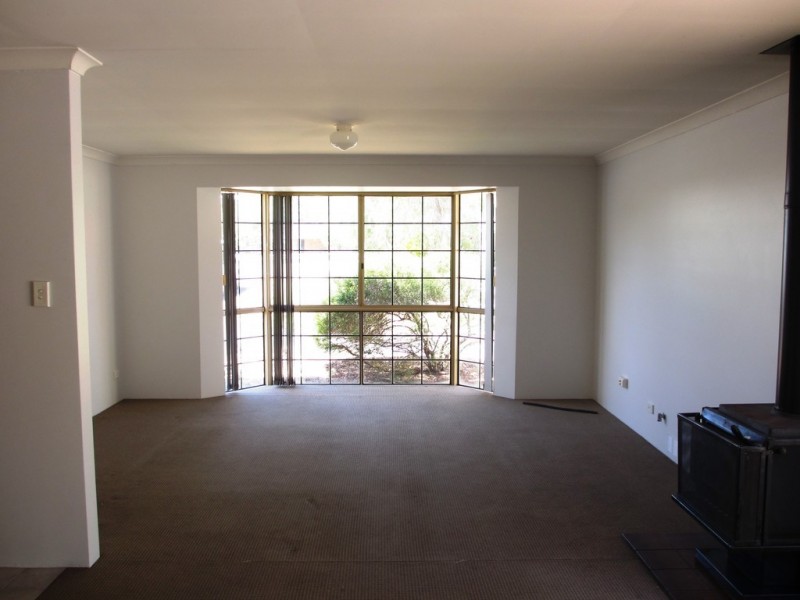 25A Orchid Court, Geographe WA 6280