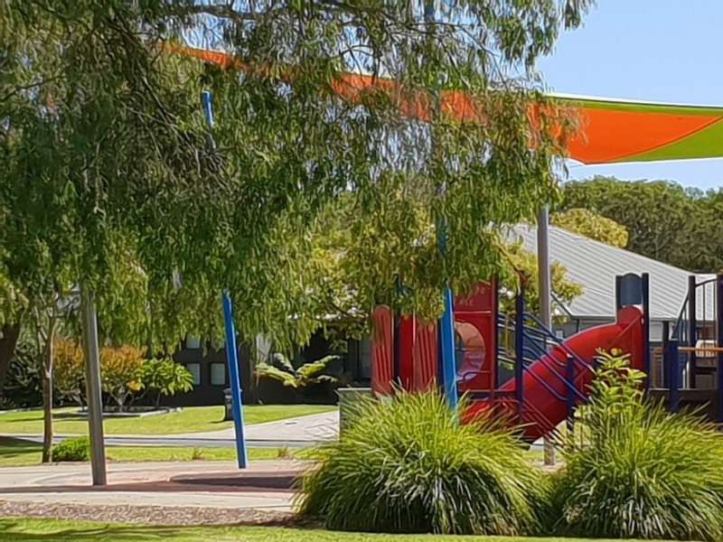 8 Darter Street, Broadwater WA 6280