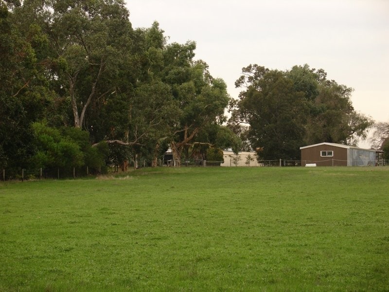 370 Edwards Road, Ambergate WA 6280