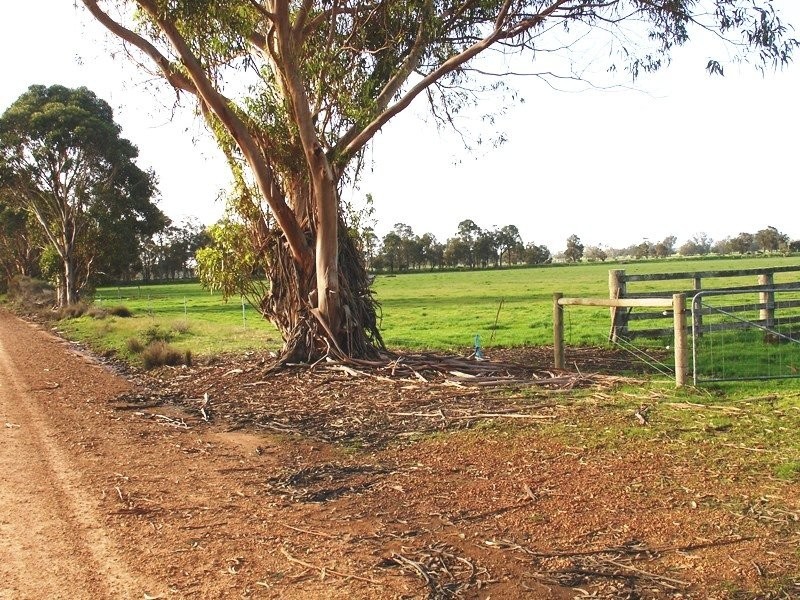 Lot 1823 Sidebottom Road, Hithergreen WA 6280