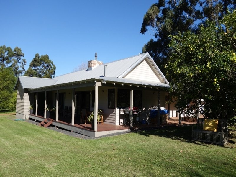 415 Treeton Road, Treeton WA 6284