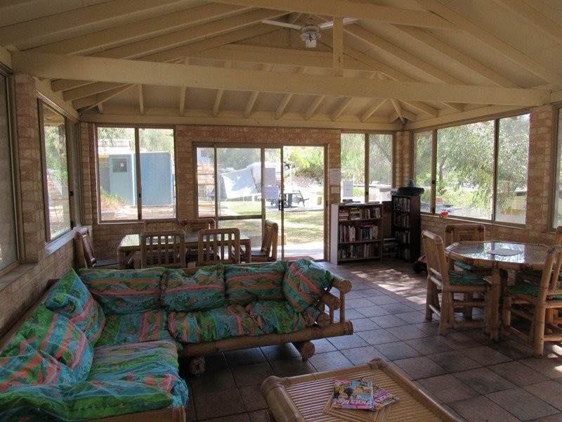 200/2 Myalup Beach Road, Myalup WA 6220