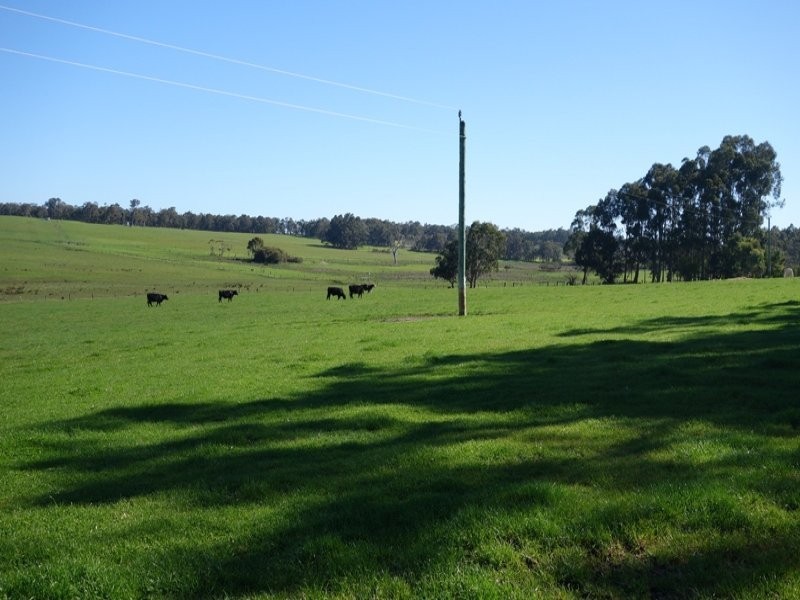 2283 Osmington Road, Osmington WA 6285