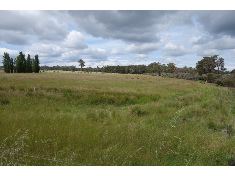 2892/195 Crozier Road, Rosa Brook WA 6285