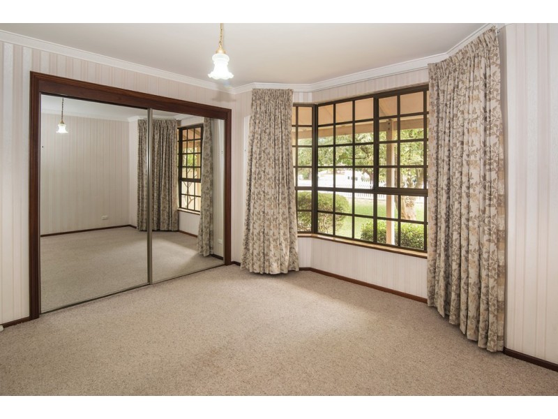 4 Adelaide Street, Busselton WA 6280