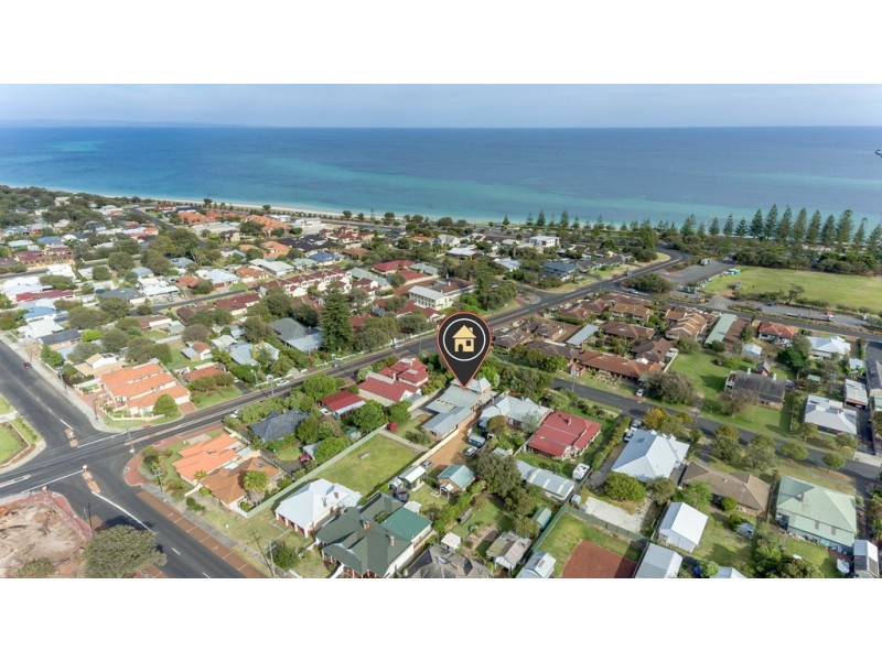 4 Adelaide Street, Busselton WA 6280