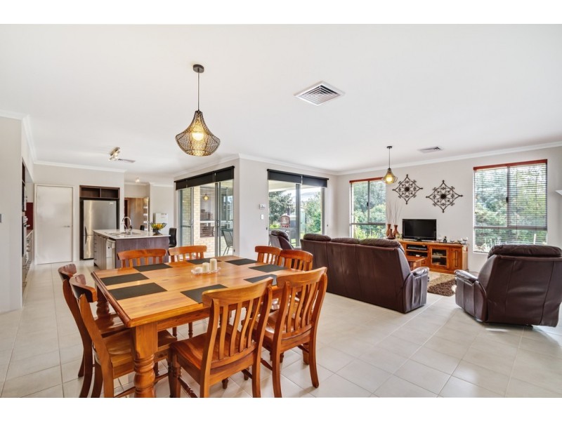 6 Fieldwall View, Vasse WA 6280