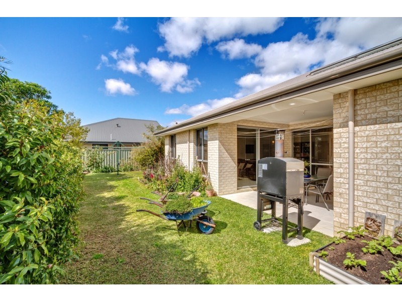 6 Fieldwall View, Vasse WA 6280