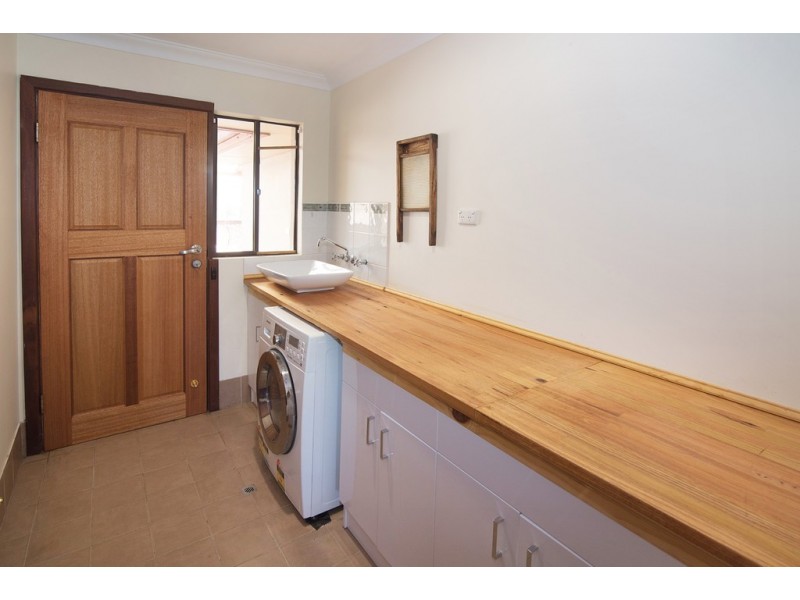 39 George Way, Broadwater WA 6280