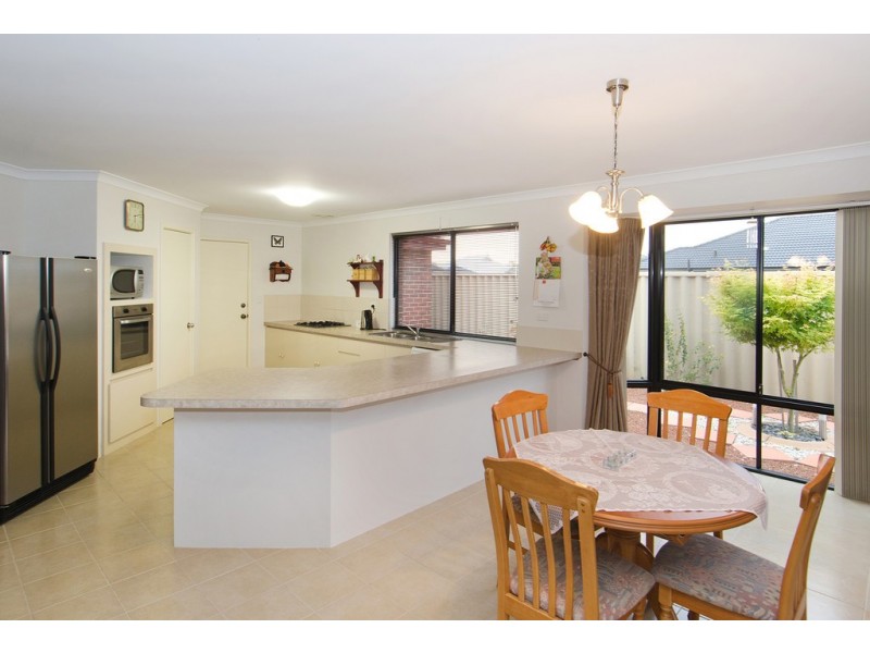 50 Currawong Drive, Broadwater WA 6280