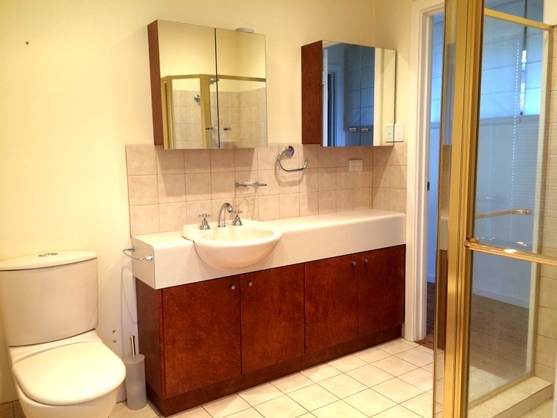 2/624 Caves Road, Marybrook WA 6280