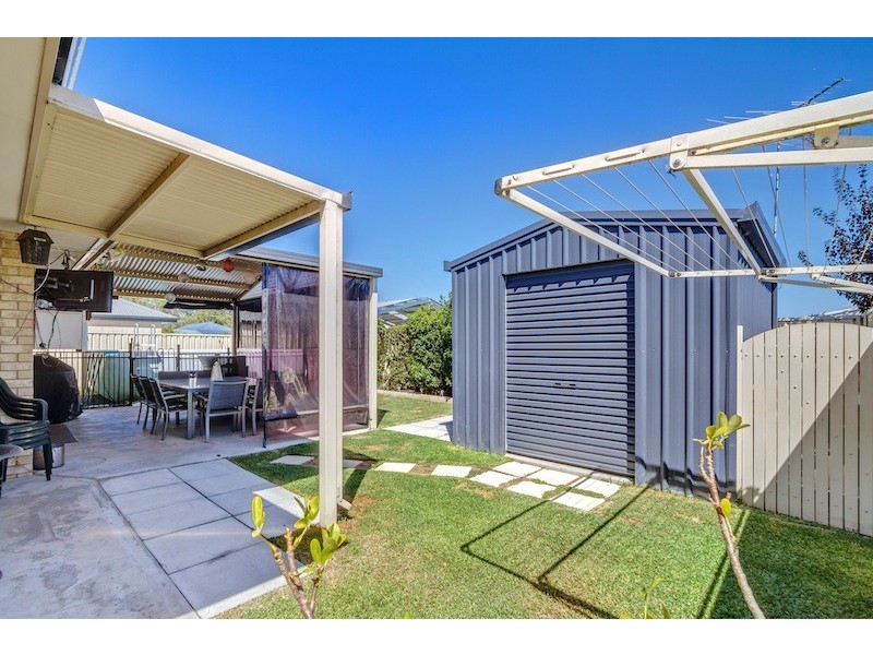 8 Stanford Drive, Abbey WA 6280