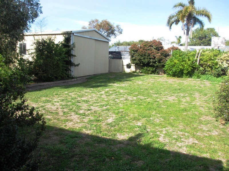 27 William Drive, Busselton WA 6280