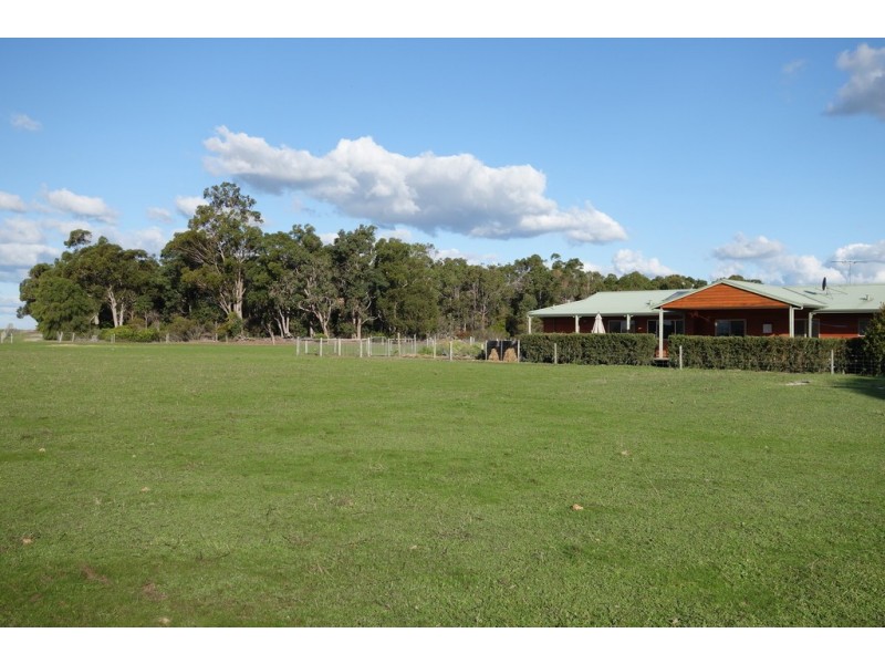 181 Silverwood Road, Metricup WA 6280