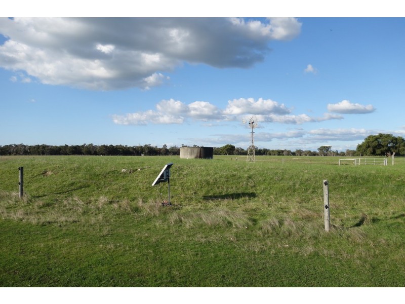 181 Silverwood Road, Metricup WA 6280