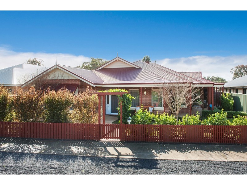 15 Harvester Promenade, Vasse WA 6280