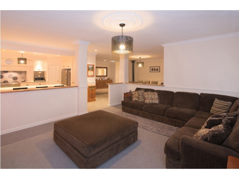 15 Harvester Promenade, Vasse WA 6280