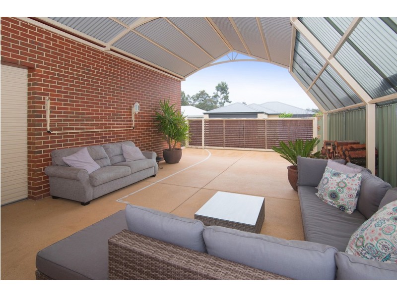 15 Harvester Promenade, Vasse WA 6280