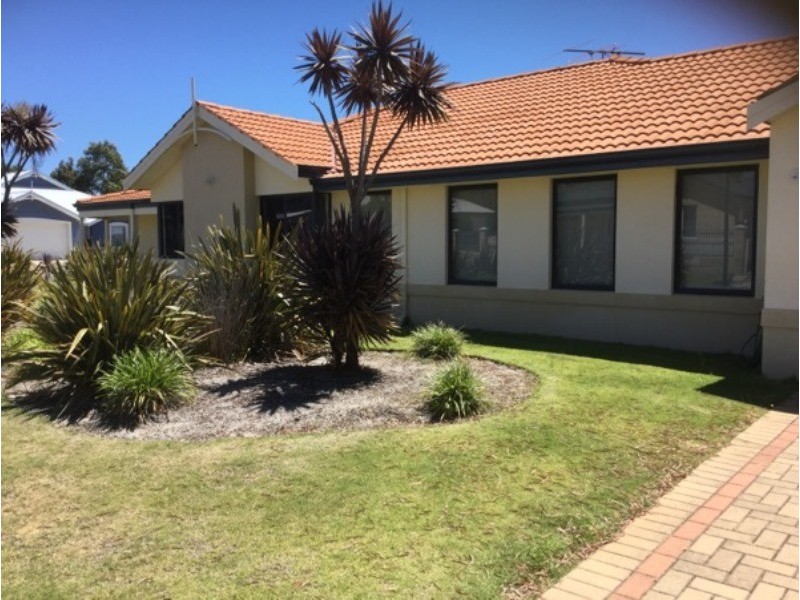 25 Indooroopilly Crescent, Dunsborough WA 6281