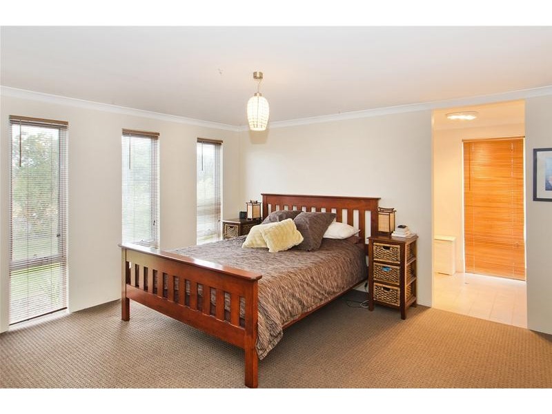 8 Anna Capel View, Geographe WA 6280