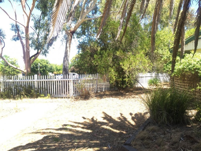 95 Causeway Road, Busselton WA 6280