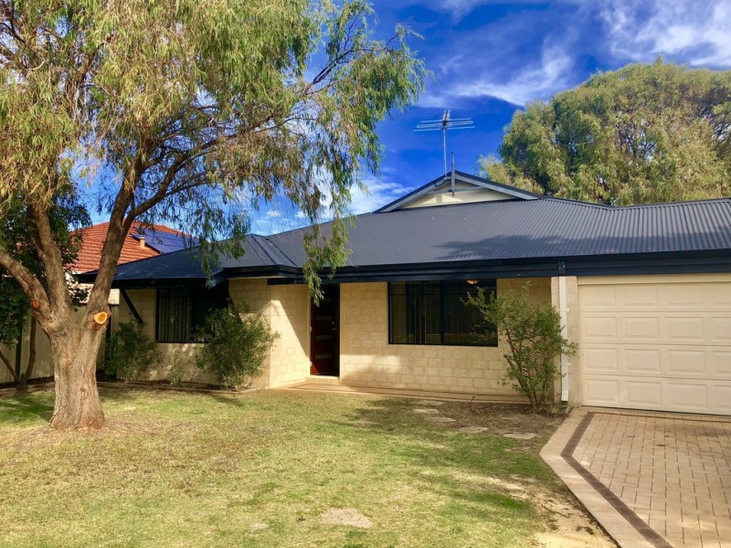 35 Honeyeater Crescent, Geographe WA 6280