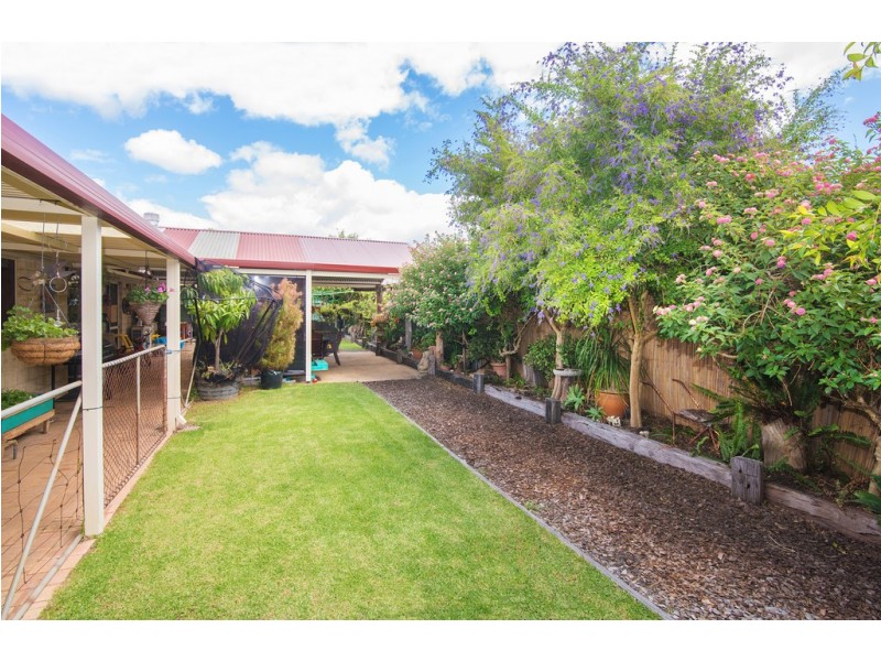 2 Beaufort Crescent, West Busselton WA 6280