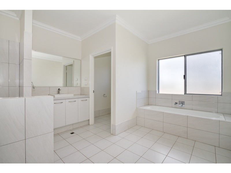 80 Everwood Glade, Ambergate WA 6280