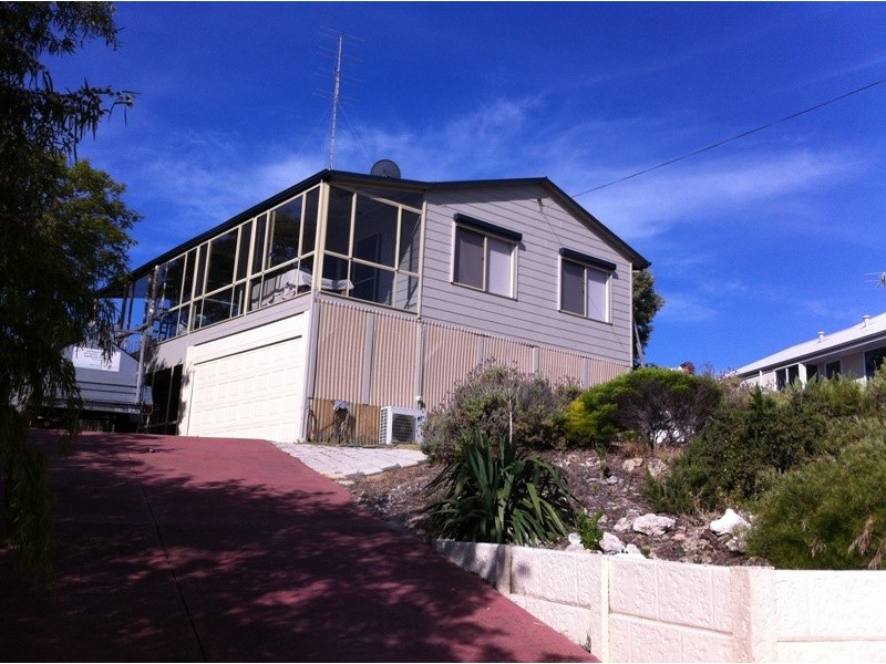 4 Cowrie Court, Peppermint Grove Beach WA 6271