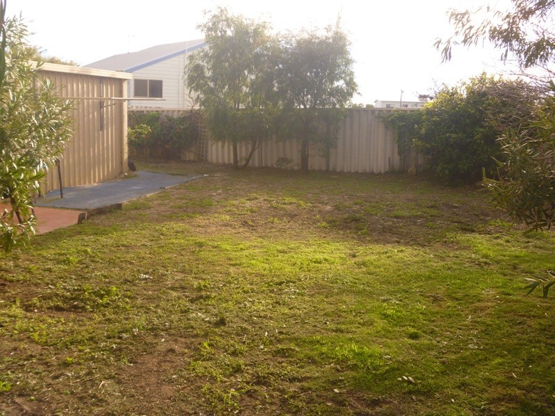 4 Cowrie Court, Peppermint Grove Beach WA 6271